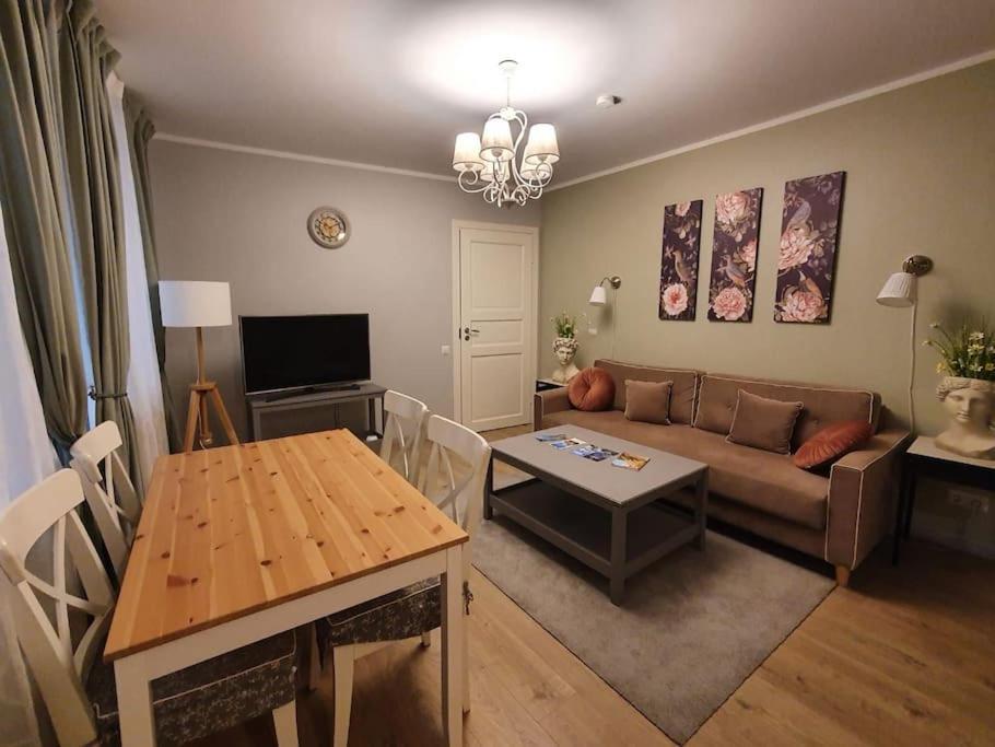 Stylish Apartment In Old Town รีกา ภายนอก รูปภาพ